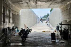 3 ngày nữa thông xe hầm chui Trần Quốc Hoàn