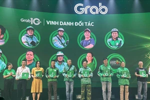 Grab Việt Nam đã tạo cơ hội thu nhập, tăng doanh thu GrabFood gấp 3 lần trong 10 năm 