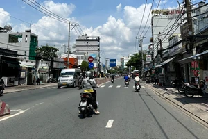 TP.HCM yêu cầu khắc phục ngay những bất cập trên đường Huỳnh Tấn Phát