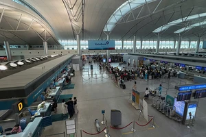 Mùng 2 Tết, sân bay Tân Sơn Nhất thông thoáng