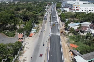 Cầu Tăng Long sẵn sàng thông xe vào ngày mai (ngày 28-2)