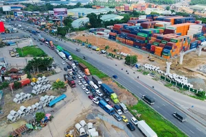 TP.HCM điều chỉnh giao thông để thi công nút giao Tân Vạn