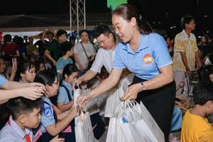 EVNGENCO3 mang Tết Trung thu ấm áp đến với thiếu nhi và trẻ em khó khăn