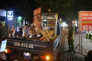 TP.HCM xử nghiêm việc tái lấn chiếm lòng đường, vỉa hè sau ra quân