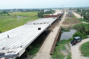 TP.HCM ứng dụng công nghệ để giám sát tiến độ đường Vành đai 3