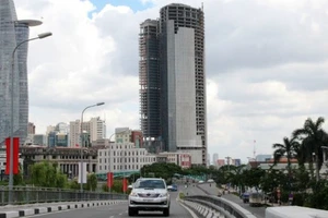 Vì sao cao ốc Sài Gòn One Tower bị thu giữ? 