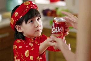 Chương Dương đang chịu áp lực cạnh tranh từ các đối thủ đi trước như Pepsi, Coca Cola, URC...ảnh: TL