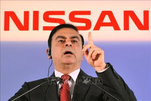 Ông Carlos Ghosn, Chủ tịch hãng xe Nissan, bị bắt với cáo buộc gian lận 