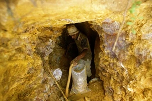 ‘Chân dung’ công ty đào vàng đầu tiên lên sàn chứng khoán