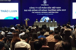 Coca Cola nhảy vào sữa, đại gia Vinamilk sẵn sàng đón tiếp