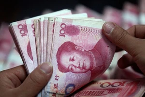 Tiền Trung Quốc mất giá, tiền Việt Nam vẫn tăng