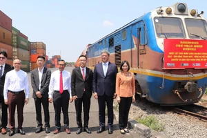 Chuyến tàu đầu tiên chở hàng từ Trung Quốc đã đến Đồng Nai 