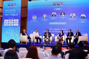 Tháo gỡ các nút thắt, khơi thông tài chính xanh 