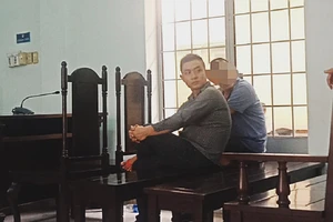 Trả thù cho bạn, lãnh ba năm tù