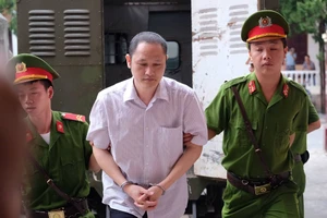 Vụ gian lận điểm Hà Giang: Chỉ 2 giây sửa xong một bài!