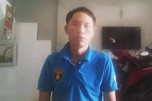 Nhớ chuyện cũ, cầm dao truy sát chủ quán nhậu