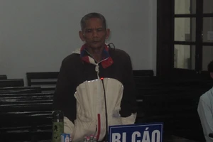 Trả hồ sơ vụ chống người thi hành công vụ