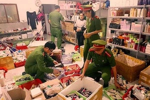 Viện kiểm sát tối cao có đường dây nóng nhận tin báo hàng giả