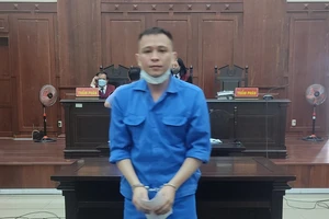 Vụ trộm xe của mình: Tòa tạm dừng để bị cáo khắc phục hậu quả