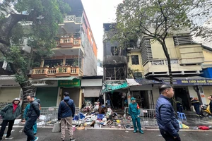 Nhân chứng vụ cháy 4 người tử vong ở Hà Nội: Mọi người đập cửa báo cháy nhưng không ai nghe thấy