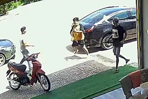 19 bị cáo lãnh án vụ nổ súng tại tiệm cầm đồ ở thị trấn Võ Xu