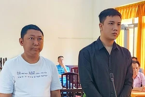 Đánh người chấn thương sọ não khi chở cha đi mua hải sản