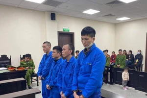 Đường dây mua bán bộ phận cơ thể người núp bóng hiến tặng gan, thận