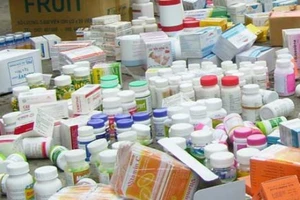 Lần đầu đăng ký và kê khai lại giá thuốc qua mạng