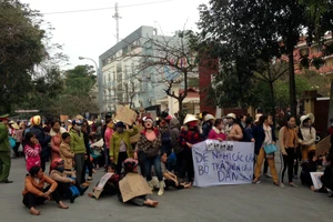 Tụ tập đòi lại bờ biển: Công an tỉnh Thanh Hóa khởi tố vụ án hình sự 