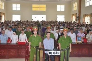 Tử hình con rể bất hiếu đâm chết mẹ
