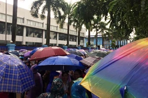 Công nhân lại đình công đòi ông chủ người TQ đối thoại 