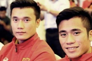 Vinh danh thủ môn Bùi Tiến Dũng ở xứ Thanh