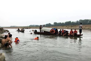 Thương tâm: 4 học sinh chết đuối trong chiều định mệnh