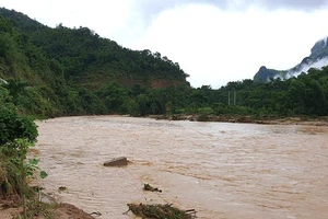 Tìm thấy một thi thể mất tích sau lũ ở Sa Ná