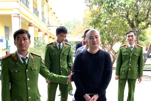 Phá đường dây đánh bạc trăm tỉ ở Thanh Hóa