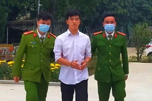 Giả thượng úy công an lừa tình, tiền nhiều phụ nữ