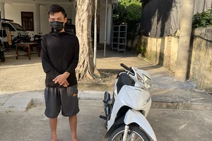 Trộm xe máy ở nơi phỏng vấn xin việc làm