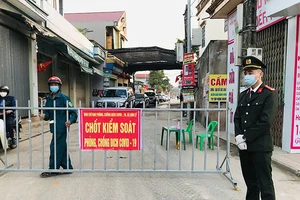 1 xã có 15 giáo viên và học sinh mắc COVID-19, Bí thư Thanh Hóa chỉ đạo khẩn