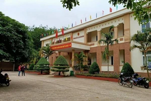 Xem xét kỷ luật lãnh đạo xã bỏ nhiệm sở đi du lịch Phú Quốc