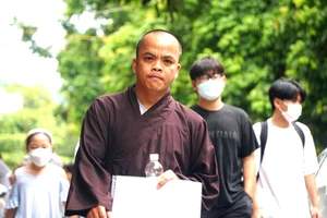 Một nhà sư 40 tuổi lần thứ 2 quyết chinh phục tấm bằng Tốt nghiệp THPT