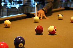 Mâu thuẫn khi chơi bida, 1 người bị đâm vào mắt dẫn đến tử vong 