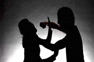 Chồng sát hại vợ rồi tự sát 