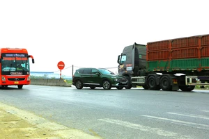 Điểm quay đầu xe mất an toàn giao thông ở Thanh Hóa