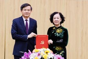 Tổng biên tập Tạp chí Cộng sản làm Bí thư Tỉnh ủy Ninh Bình