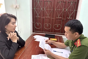 1 phụ nữ cầm đầu đường dây tín dụng đen bị bắt giữ