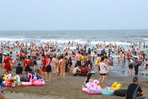 Khách du lịch tăng cao, Thanh Hóa thu hơn 15.000 tỉ đồng