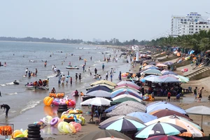 Từ làng biển Hải Tiến hoang sơ đến điểm du lịch thu hút hơn 1,6 triệu lượt khách