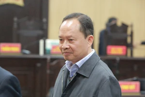 Hình ảnh cựu Bí thư, Chủ tịch UBND tỉnh Thanh Hóa tại tòa