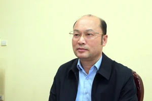 Người dân nơm nớp dưới chân núi 'đổi màu' - Bài cuối: Thay đề án cũ, trao quyền xuống xã