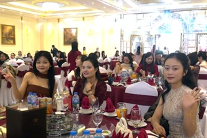 1 doanh nghiệp ở Thanh Hóa chi 5 tỉ làm tiệc tất niên cho 13.000 công nhân